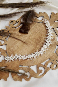 Çiçekli İncili Kristal Taç - Yapay Çiçek Sitesi