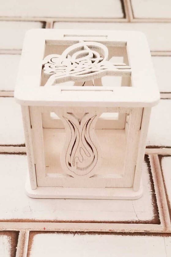 Lale Figürlü Ahşap Kutu Beyaz Nikah ve Kız Erkek Bebek Şekeri Kutusu - 1