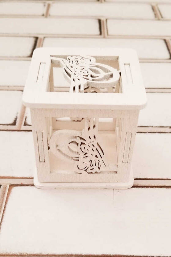 Lale Figürlü Ahşap Kutu Beyaz Nikah ve Kız Erkek Bebek Şekeri Kutusu - 2