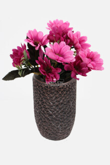 Lüx Beton Retro Tombul Vazoda Yapay Papatya Dekoru 25 cm Mor-Pembe - Yapay Çiçek Sitesi