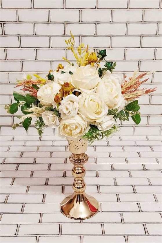 Merlin Beyaz Şakayık Güller ve Kuru Çiçek Şöleni Dekor Kız İsteme Hediyelik Aranjman Beyaz Sarı - 4